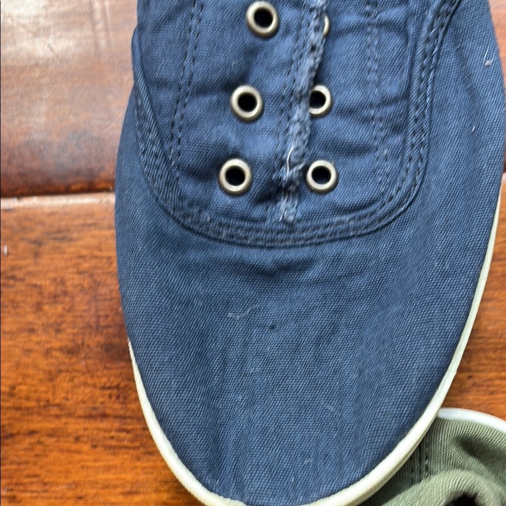 Women’s Canvas Shoes - Blue, Navy, Green, White - Picture 12 of 15